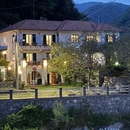 Appartamento in Villa a 5 KM dal mare Albisola Superiore Esterno foto