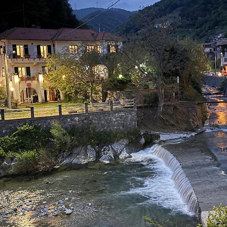 Appartamento in Villa a 5 KM dal mare Albisola Superiore Esterno foto