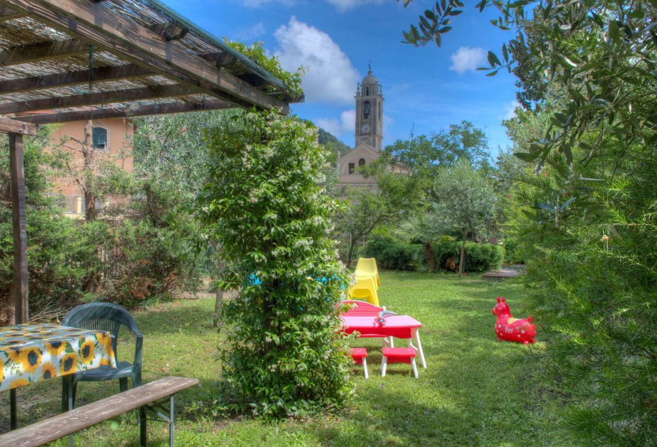 Appartamento in Villa a 5 KM dal mare Albisola Superiore Esterno foto