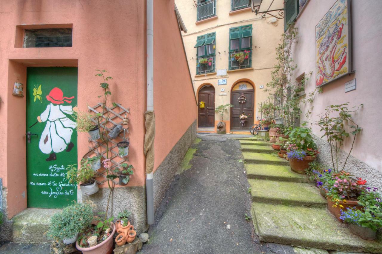 Appartamento in Villa a 5 KM dal mare Albisola Superiore Esterno foto