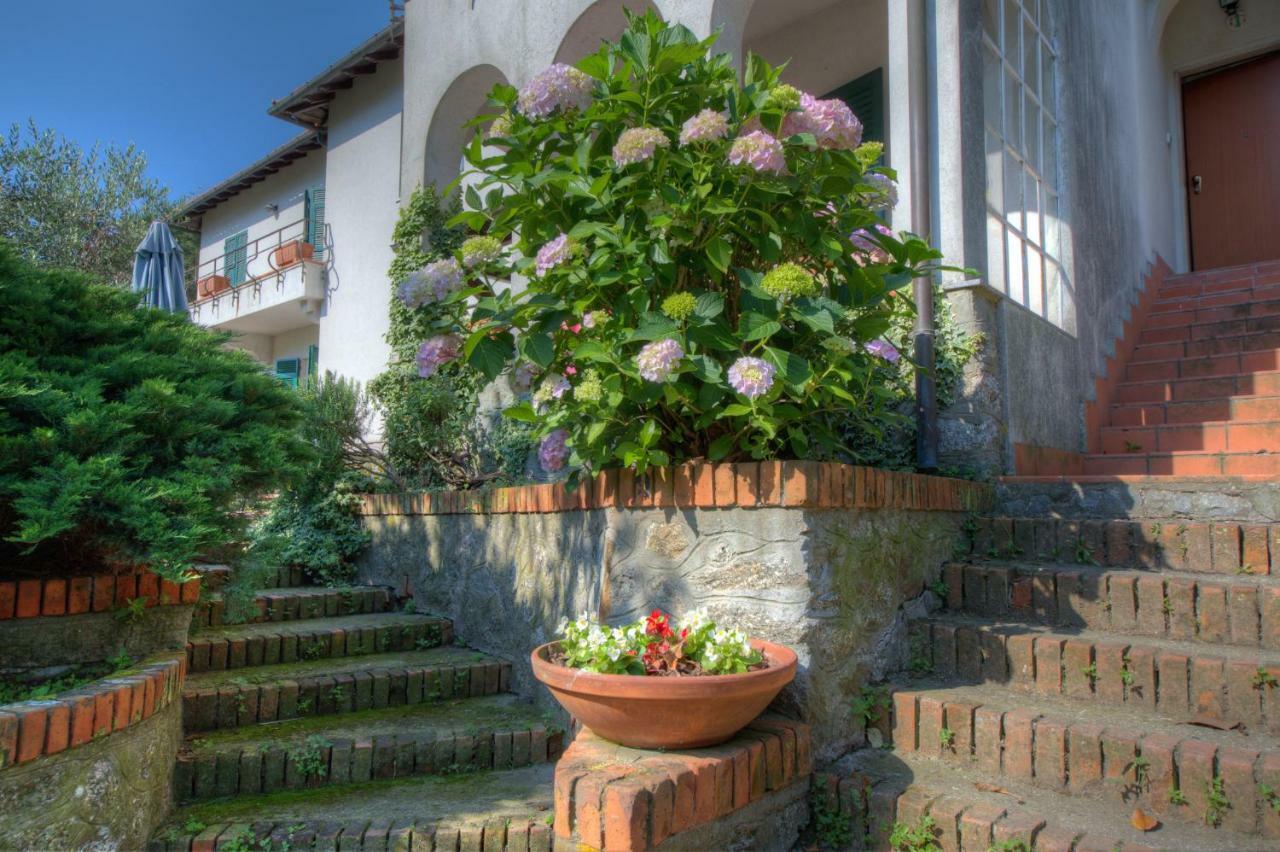 Appartamento in Villa a 5 KM dal mare Albisola Superiore Esterno foto