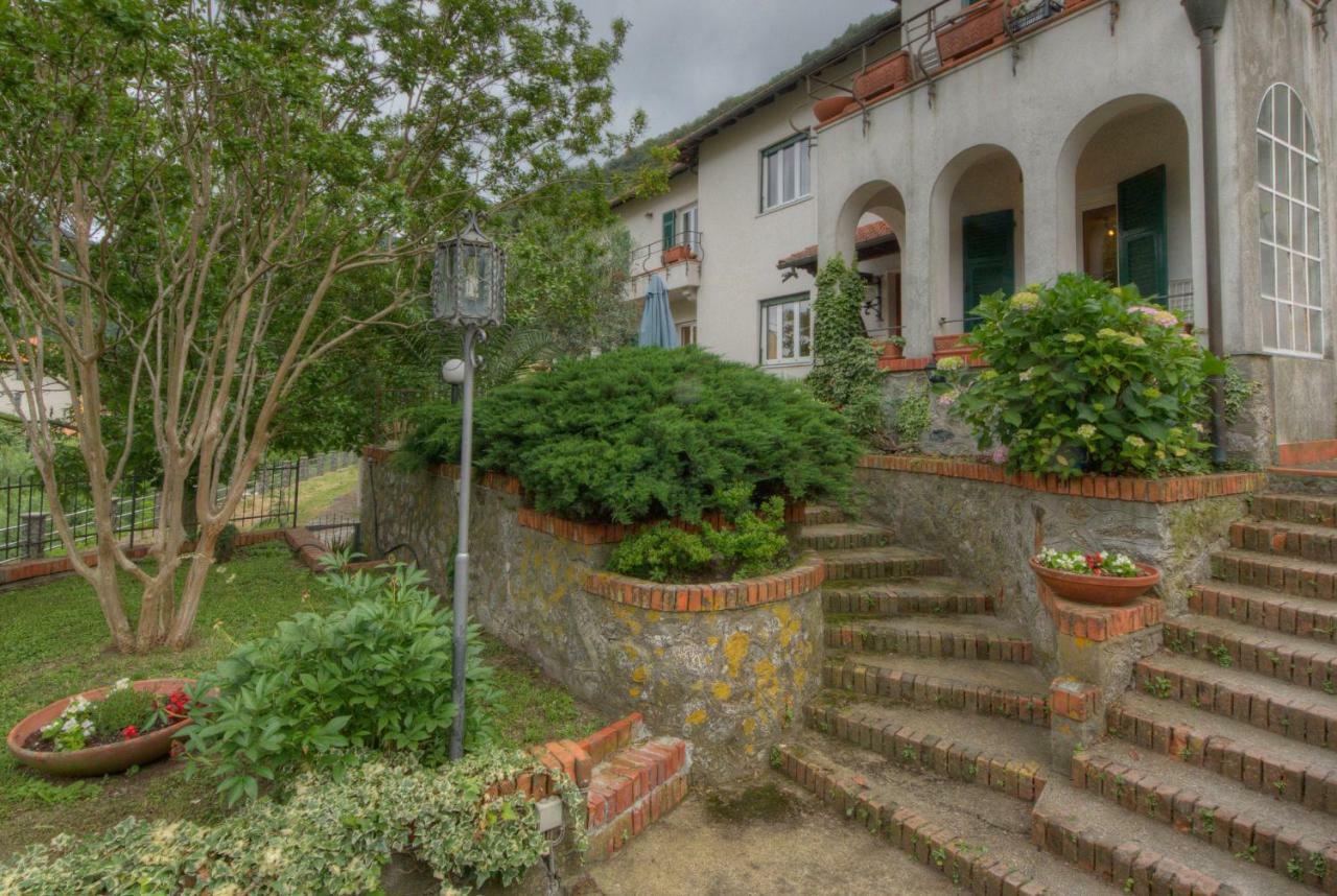 Appartamento in Villa a 5 KM dal mare Albisola Superiore Esterno foto